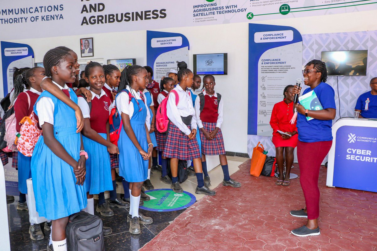 CA_Kenya's tweet photo. At CA, we nurture responsible digital citizens! Welcoming students from Hekima School-Kisumu to our stand was enriching. We explored online safety's significance &amp; the role we all play in creating a secure digital space. #CAatKisumuRegionalShow
@CA_DGOfficial https://t.co/On7s1nyUPu