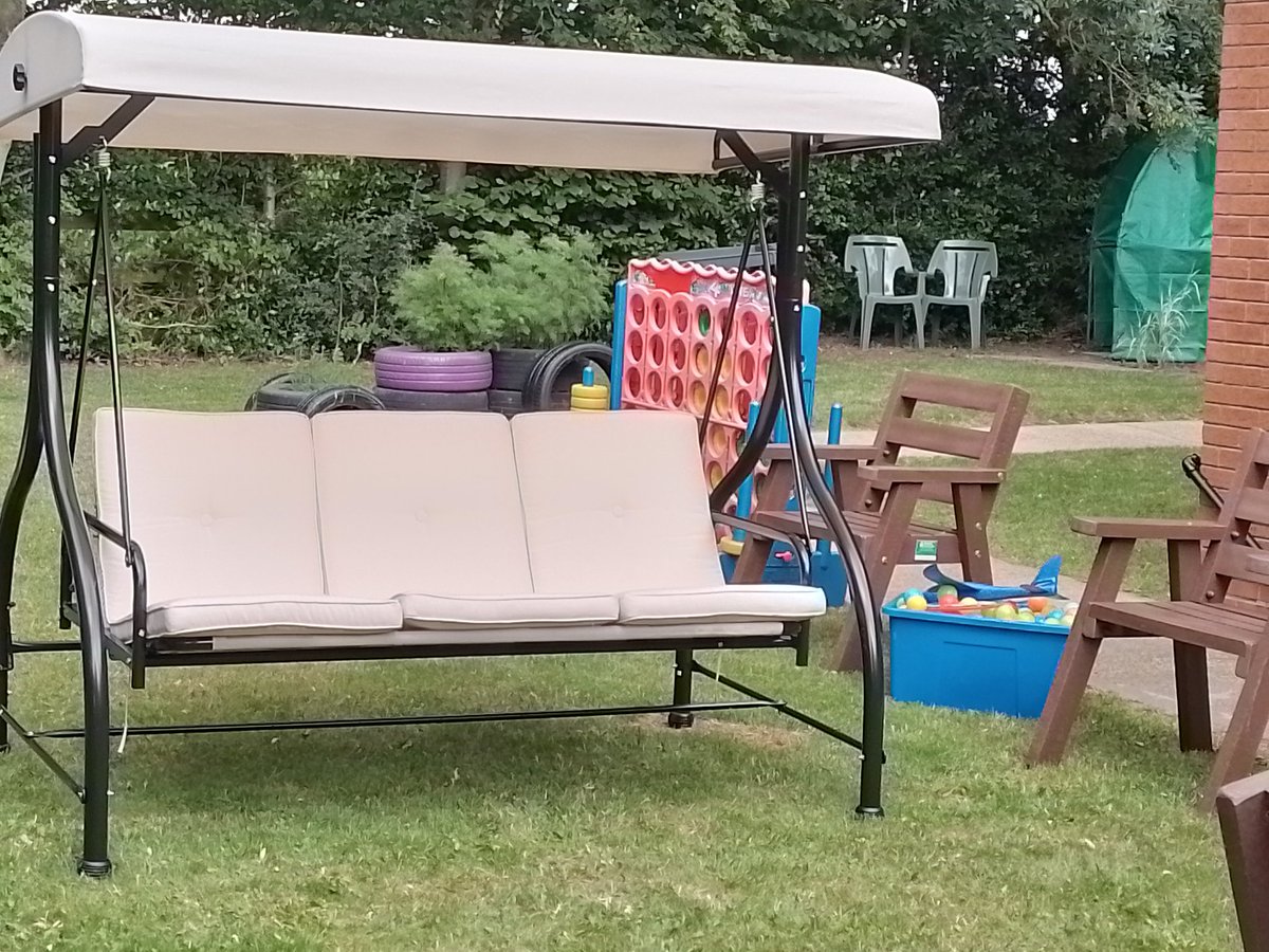 ProspectHouse99's tweet photo. New swing for our residents to enjoy in the beautiful gardens of Prospect House 😎 https://t.co/5c4X8aFpr0
