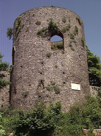 Join tour guide Roger Smith for a walking tour of the Black Tower &amp; Walls on Thursday 3rd August at 10.30am. For more details - 
eventbrite.co.uk/e/605281101067…