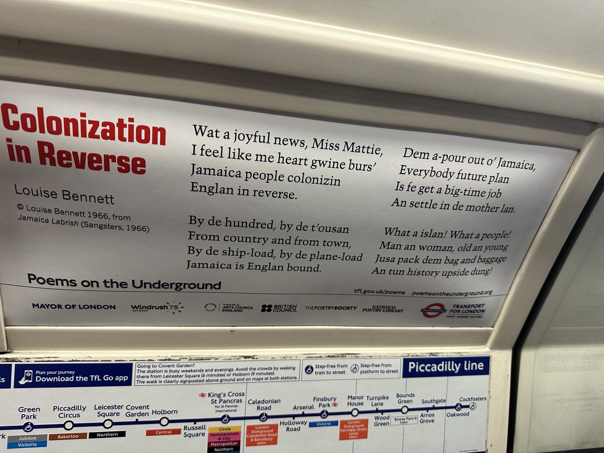This made my heart smile this morning #poemsontheunderground