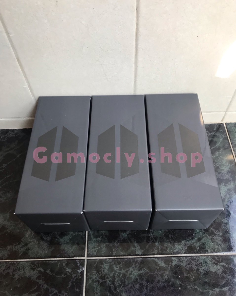 gamoclyshop's tweet photo. Arrived Home🏡 
@gamoclyshop 

#merchbts #btsmerch #lightstickbts #btsworld #gobygamocly #kpopstuffjatim #jastipkorea https://t.co/JGRhsiJyr7