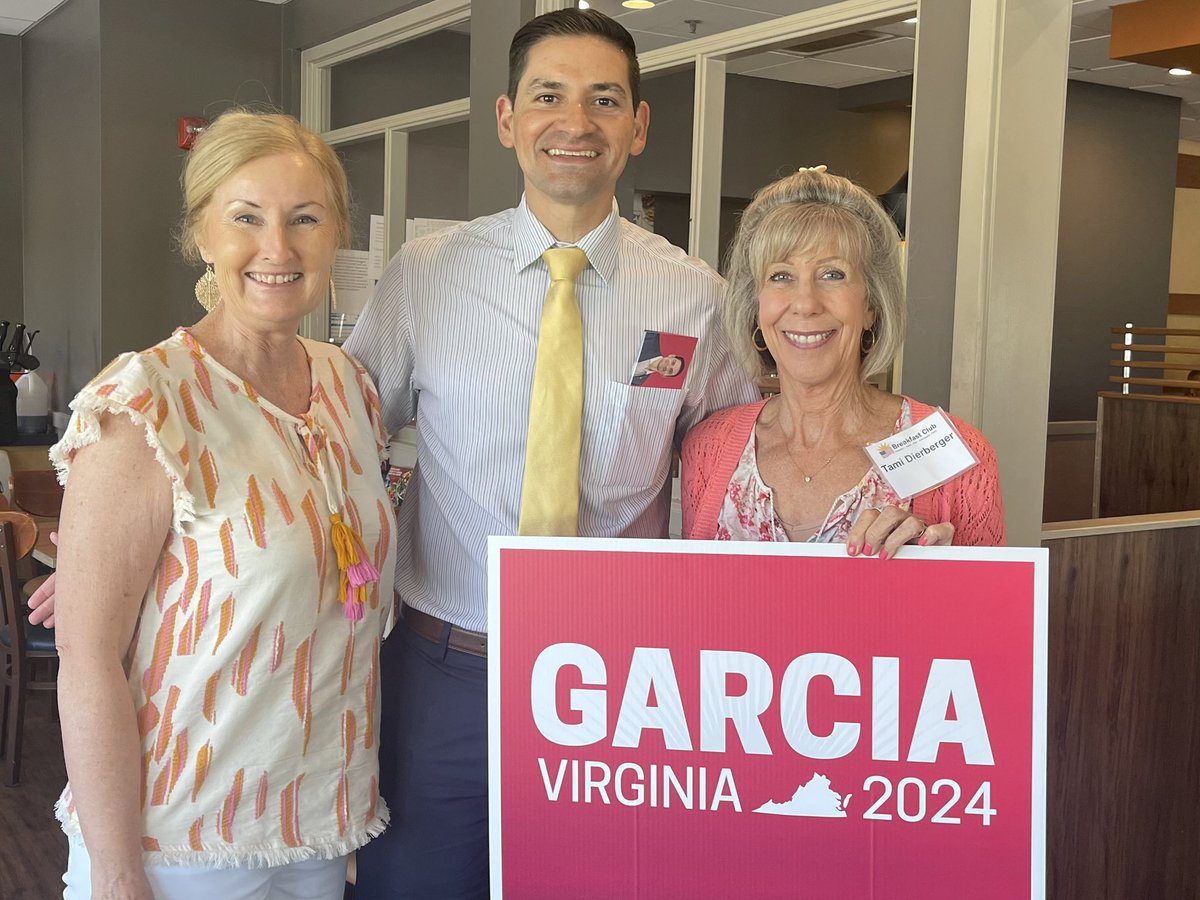 EddieGarciaVA's tweet photo. There are so many wonderful people across Virginia that are ready for a Better Tomorrow!
#G4VA #Garcia4USSENATE #bettertomorrow #working4workingpeople #allamericanagenda https://t.co/1oVQrCIBxR