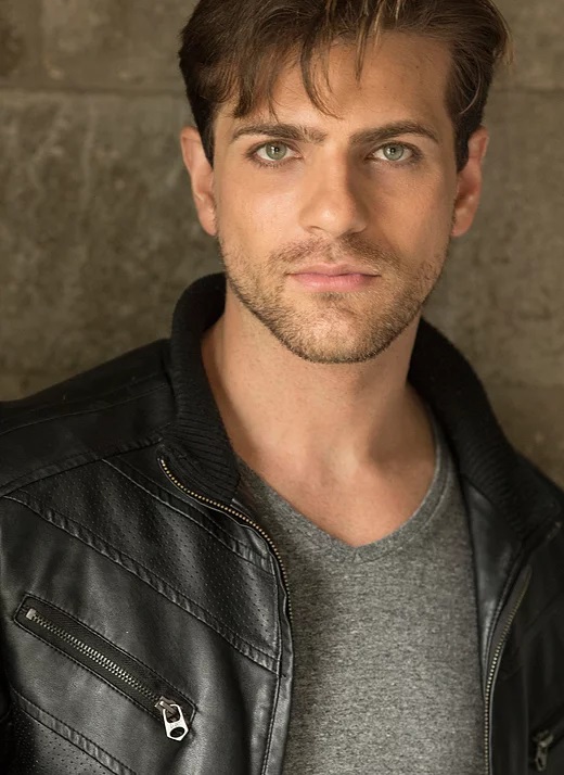 Raúl Brindis tweet media