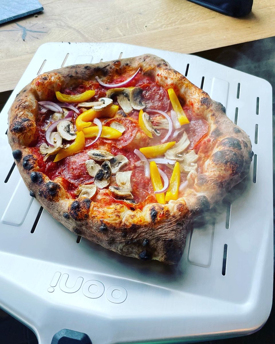 GBOFPizza's tweet image. Springy, light and delicious. #pizzadough #pizza #yorkclickandcollect #pizzaoven #doughdelivered #pizzalover