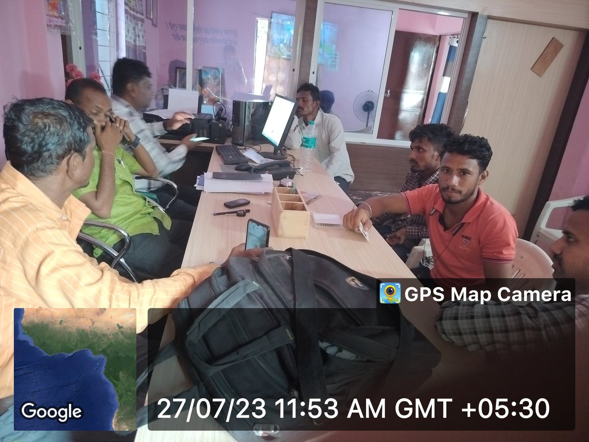 आज दिनांक 27/07/2023 को सीएम जन सेवा मित्र कृष्णा राठौड़ द्वारा लाडली बहाना योजना 2 के फ्राम के लिए ग्राम पंचायत लुन्हेरा बुजुर्ग में उपस्थित रहे 
<a href="/ChouhanShivraj/">Shivraj Singh Chouhan</a> 
<a href="/CMMadhyaPradesh/">Chief Minister, MP</a> 
<a href="/CMYIP_/">Chief Minister’s Youth Internship Programme</a> 
@cmyip_muskan 
<a href="/JansamparkK/">Jansampark Katni</a> 
<a href="/JansamparkMP/">Jansampark MP</a> 
<a href="/collectordhar/">Collector Dhar | कलेक्टर धार</a>