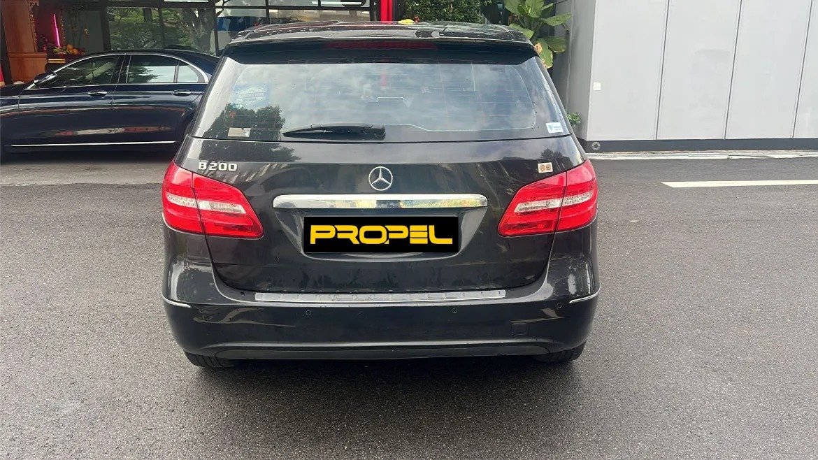 propelauto's tweet photo. #Back2Back New Arrival Car for Scrap🤓

🔥Mercedes W246 B200 2013' M270910 - Black Interior &amp; Exterior🔥

Don't miss to Grab Parts for your B-Class Car🤗🛒🚖

#Mercedes #SparePartSupplier #W246 #B180 #M270Engine #SG #Reconitems #QuaranteedParts #QualityItems #COECars #ExportCar https://t.co/jZLu606Quz