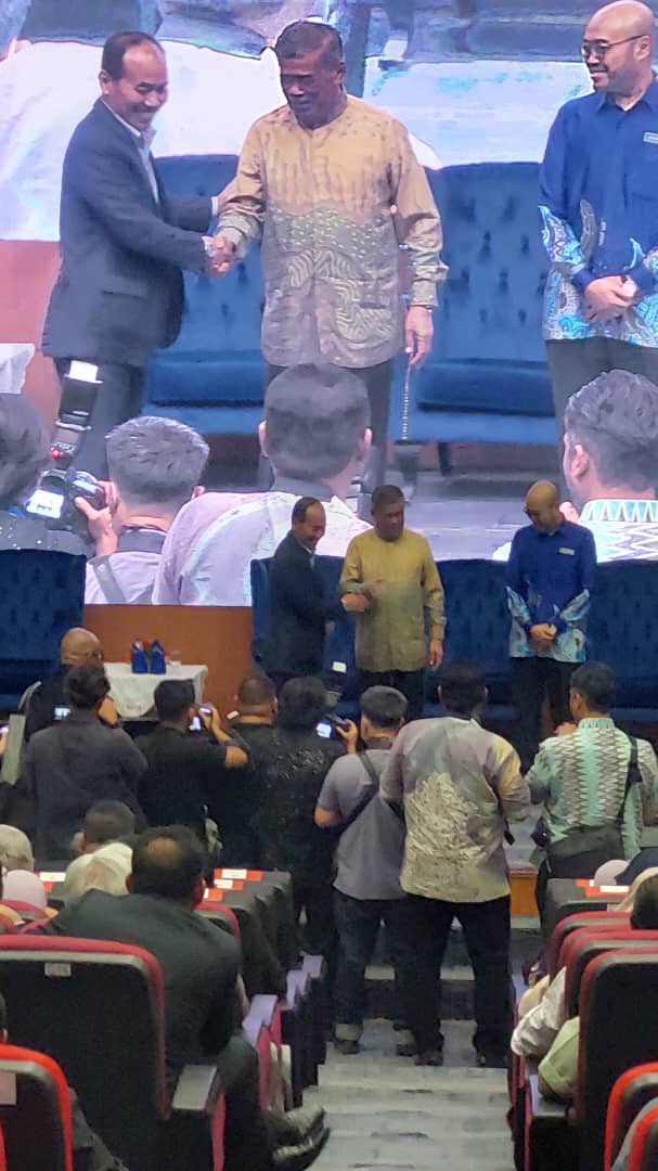 IsmailhjBakar tweet media