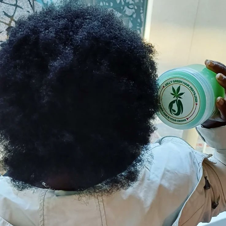 jolly_green_sa's tweet photo. Your Hair Is Your Crown, Wear It With Pride. 👸

DM or WhatsApp us on +27676769984 to place your order. 

Free delivery in JHB CBD and Daveyton. We courier nationwide from only R60*. 

#yourhairisyourcrown 
#naturalhair 
#jollygreenhair https://t.co/onmiC9fdAr