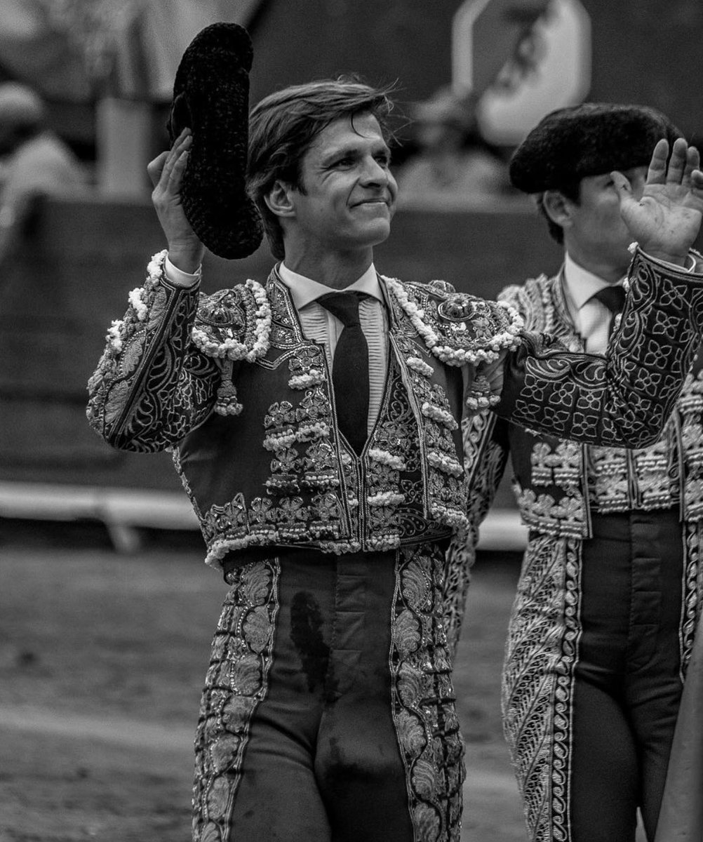 stephlandga's tweet photo. Se retira de los ruedos tras 25 años de alternativa. Podría gustar más o menos pero no se podría hablar de tauromaquia sin mencionar a Julián López “El Juli” ¡Gracias y hasta siempre Figura! #JulianLopezElJuli  📸@germanfdez https://t.co/wOUzwynS2z