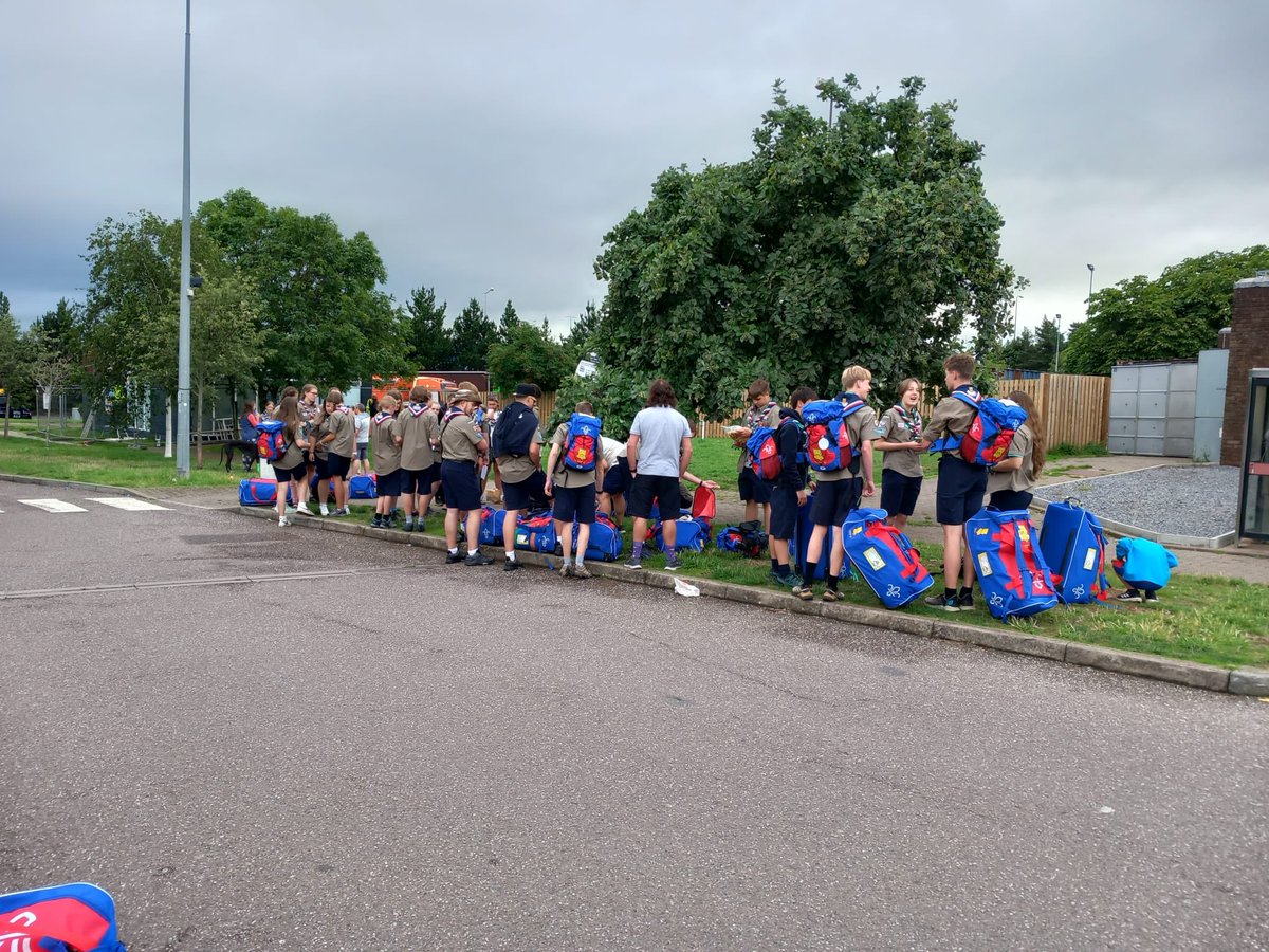1stlymvalley's tweet photo. 🇰🇷 Good Luck Josh and Thea as you join Unit 77 and the rest of the @UKContingent heading to the World Scout Jamboree in South Korea!
👀 Can you spot Josh and Thea’s bags…? We’ll give you a clue, they’re red and blue! 😅
#DrawYourDream #scouts #wsj2023 #DevonScouts https://t.co/zcwrY498pd
