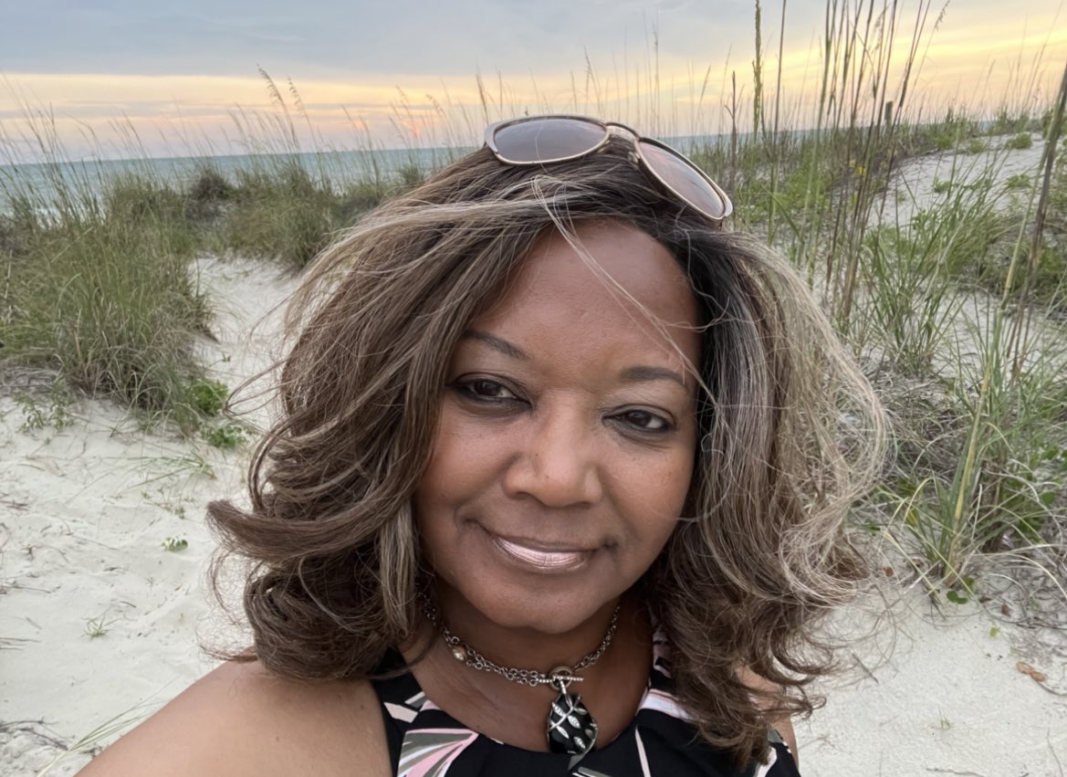 📣 “Your definition of #excellence rises no higher than your level of exposure. 

Whatever you are exposed to becomes your new paradigm!” <a href="/BishopJakes/">T.D. Jakes</a> 📣

My mission as an #excutivecoach is to expose you to the #possibilities through exceptional #leadership! #LeadLoudly