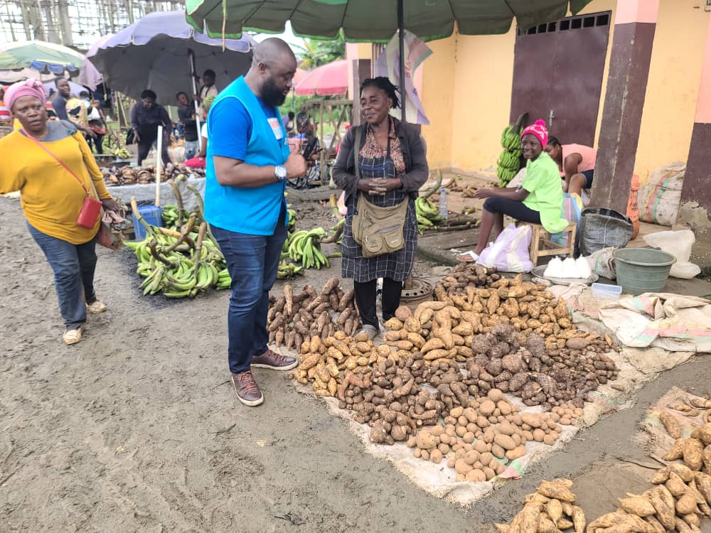 WFP_Cameroon's tweet photo. #Cameroon 🇨🇲
@WFP cash assistance 💵enables beneficiaries to build their resilience and livelihoods
#TransitionPathways
#ChangingLives https://t.co/yC4VpXFQcy