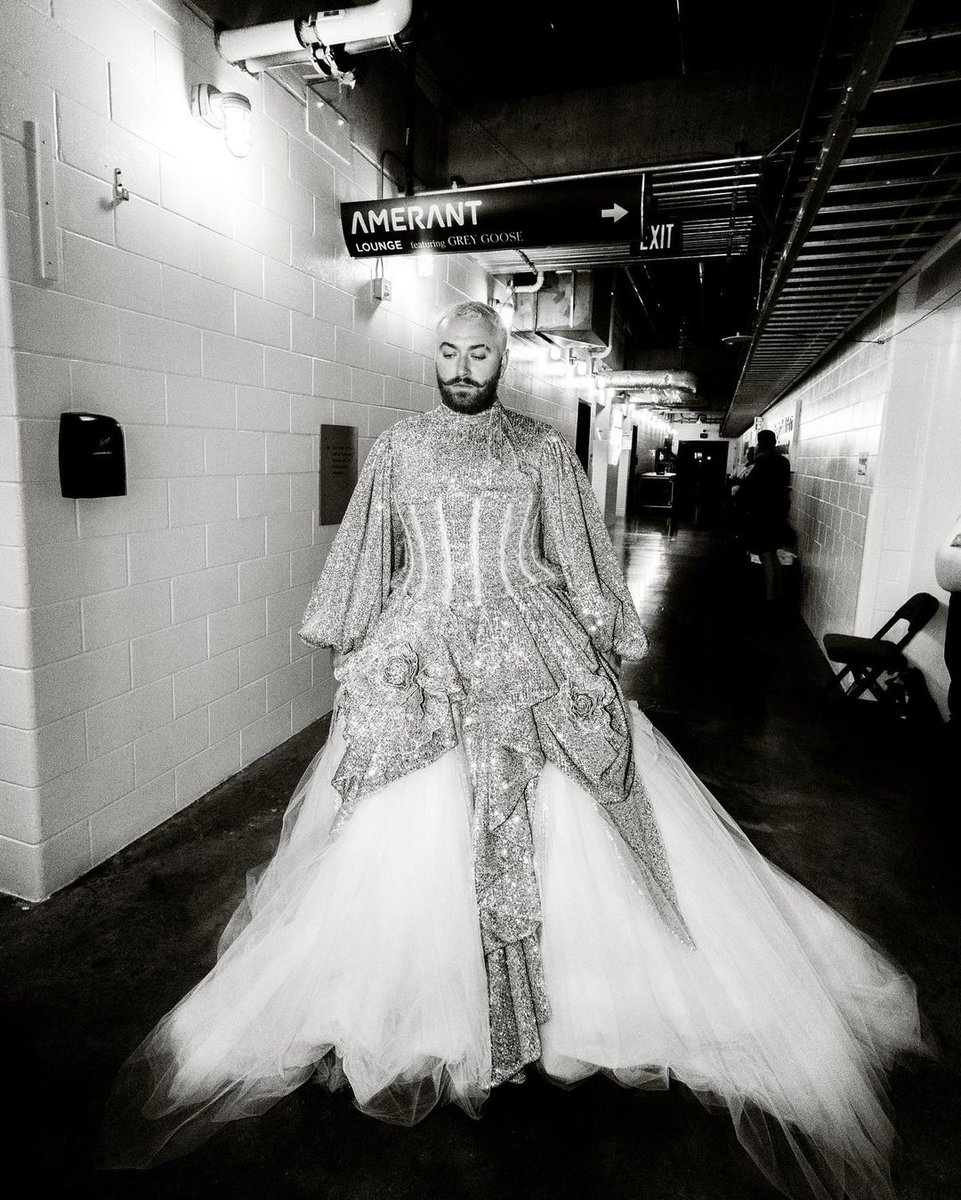 samsmith's tweet image. Pure DESIRE ✨
Dress by @christiancowan