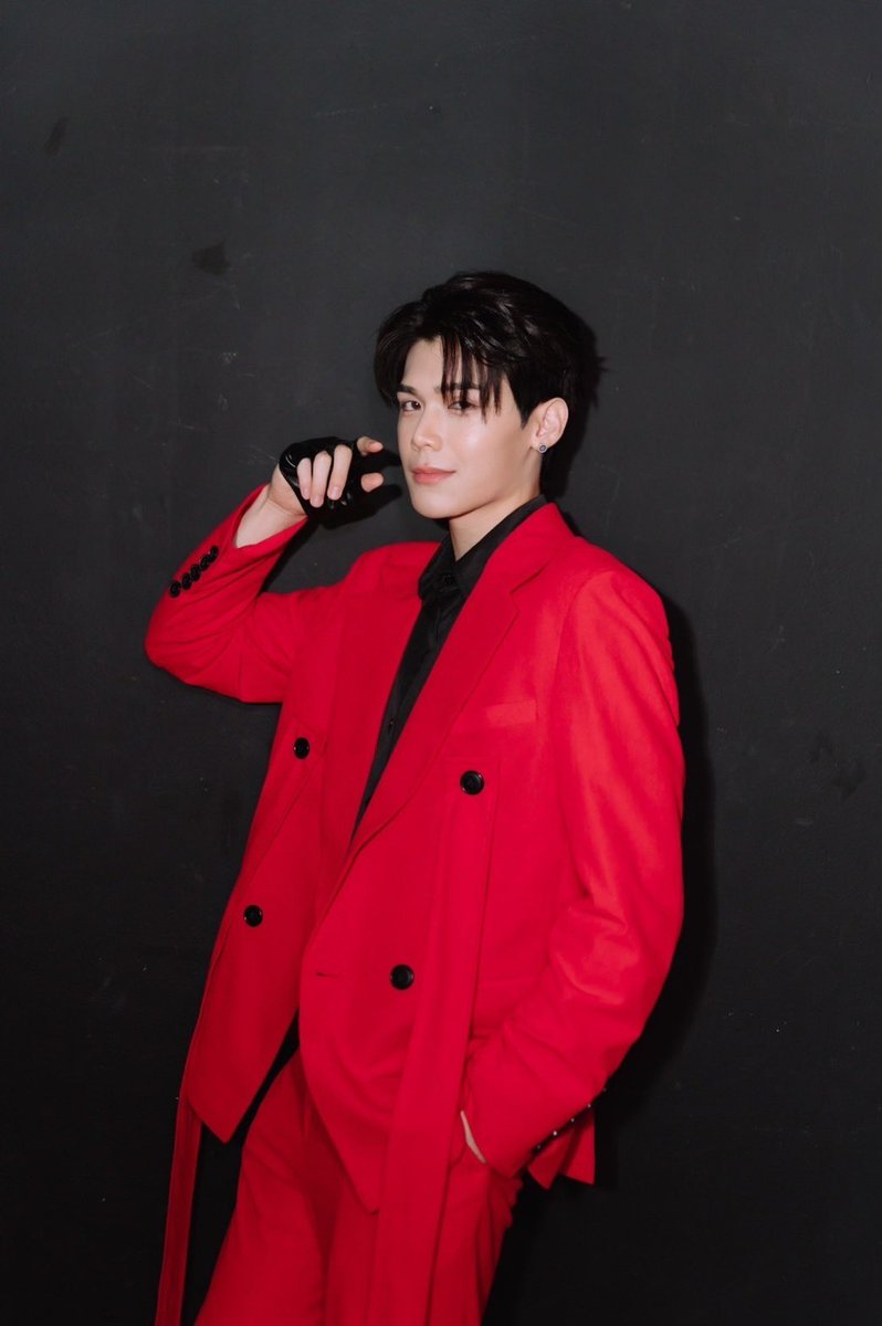 peatwasu's tweet photo. 🍒

#Peatwasu #CaptainPeat #BabyFeat https://t.co/7dVX0vG6ys