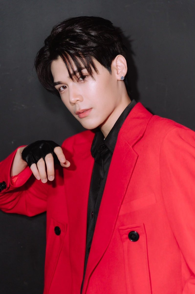 peatwasu's tweet photo. 🍒

#Peatwasu #CaptainPeat #BabyFeat https://t.co/7dVX0vG6ys