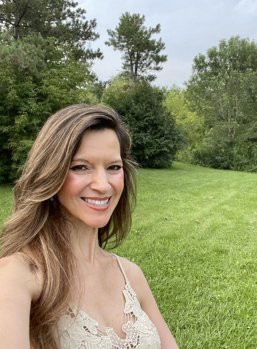 Melanie Korach🇨🇦 tweet media