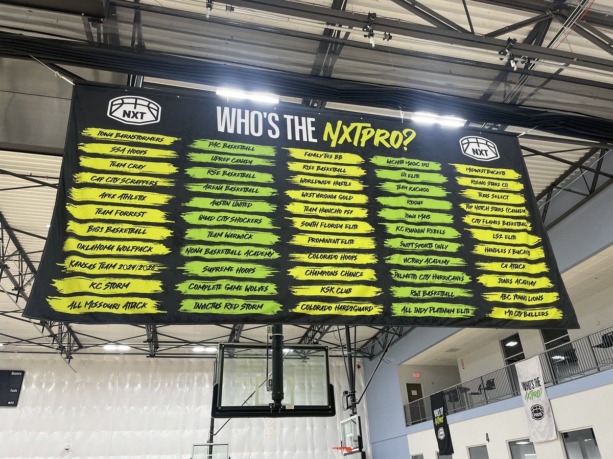 Upper90HQ's tweet image. DAL ➡️ OMA - up next - @NxtProHoops in Lincoln, NE alongside @NxtProNE @PRO16League @SportsEngine @RapidReplay_ - looking forward to our last stop of the season. @upper90🎥

#elevateyourgame📈 #upper90🎥🏀