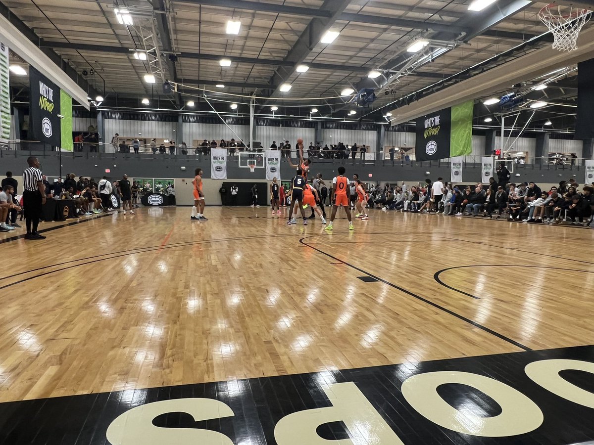 Upper90HQ's tweet image. DAL ➡️ OMA - up next - @NxtProHoops in Lincoln, NE alongside @NxtProNE @PRO16League @SportsEngine @RapidReplay_ - looking forward to our last stop of the season. @upper90🎥

#elevateyourgame📈 #upper90🎥🏀