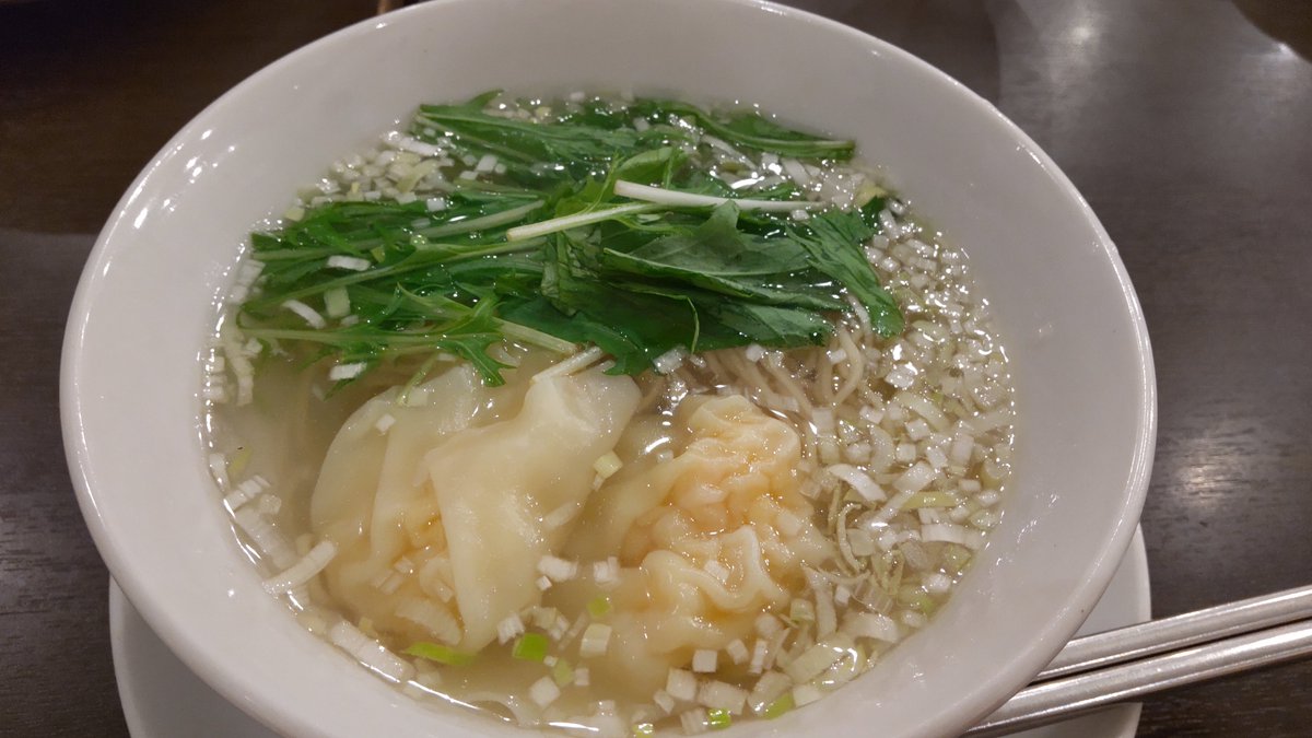 YUGO37768971's tweet photo. とうとうWBLC最終日!😭
英語版だから「ワ~ンタ~ンミ~ン」は聞けないけど、雲呑麺食べて、よりテンションを上げてから『怒りの鉄拳』観てきます!
#WBLC
#ブルース・リー
#MOVIX京都 https://t.co/jdarwJQJkM
