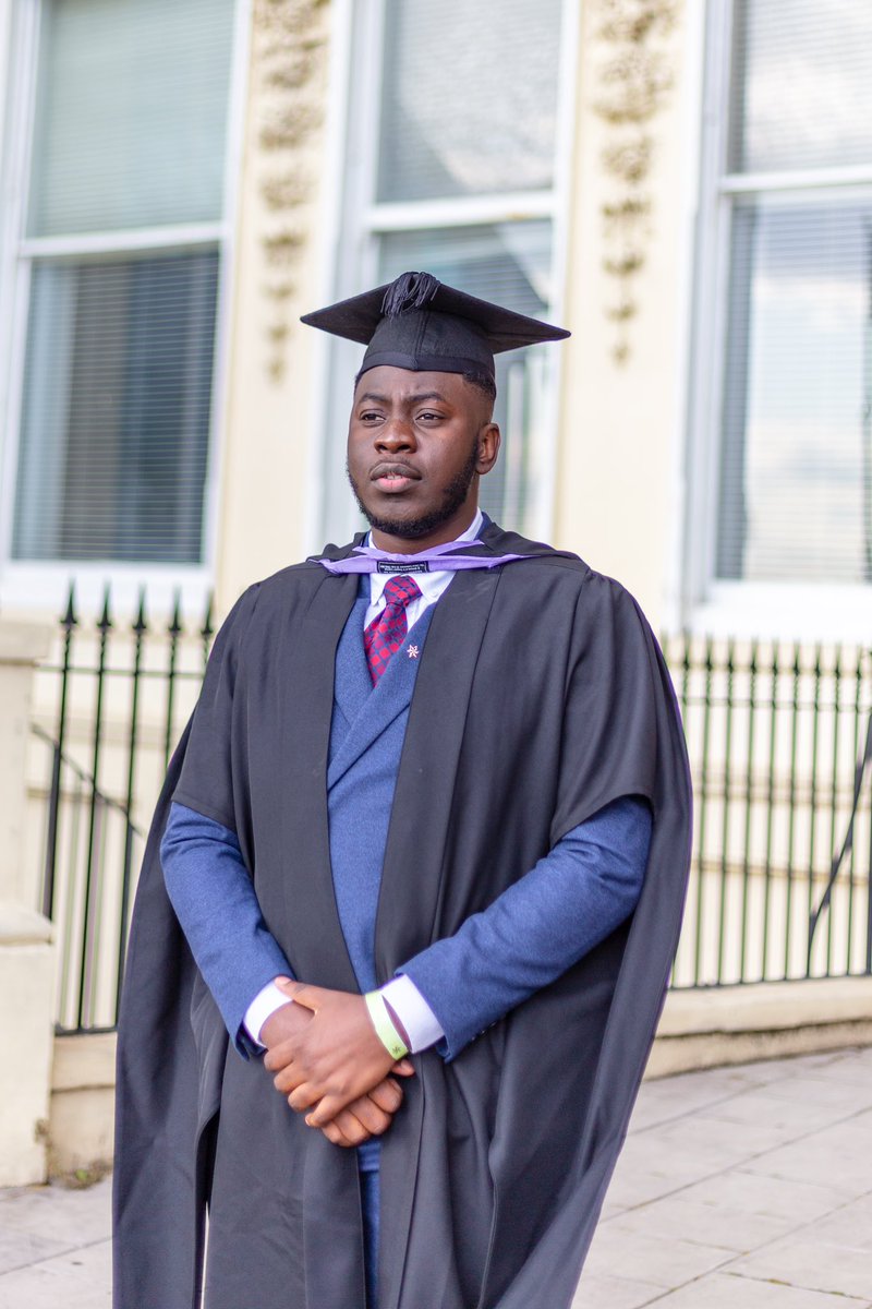D_GeneralMonroe's tweet photo. This journey wasn’t the easiest but the sleepless nights eventually paid off. Looking forward to next steps #MScInTheBag💼🎓 

📸 : @Vinylbby https://t.co/NEJtIiHjjS