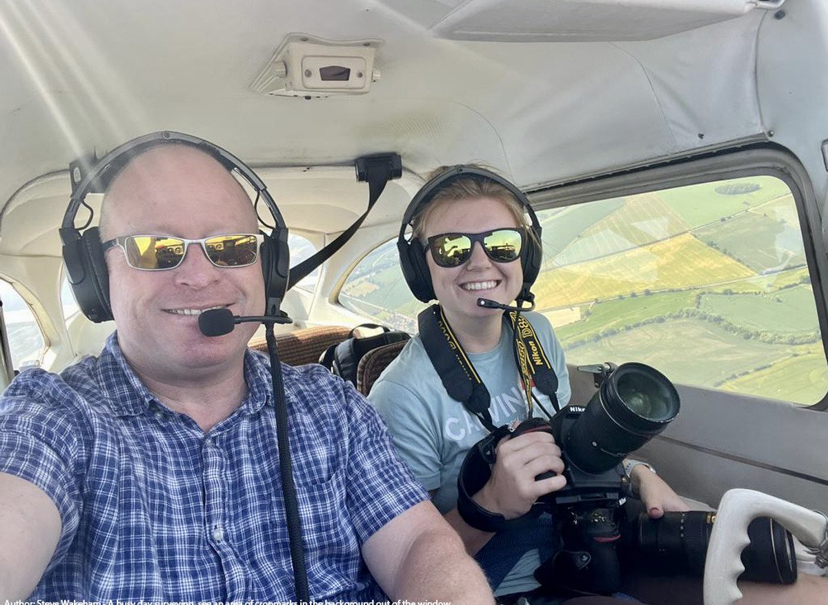 HE_Archaeology's tweet photo. 1/4: Meet @RobynEmily4, Trainee Aerial Survey Investigator @HistoricEngland and level-7 #Apprentice.
For #ADayInArchaeology join Robyn and take to the sky! ✈️

➡️https://t.co/LY74MHGU5V https://t.co/YiqxTzBasu