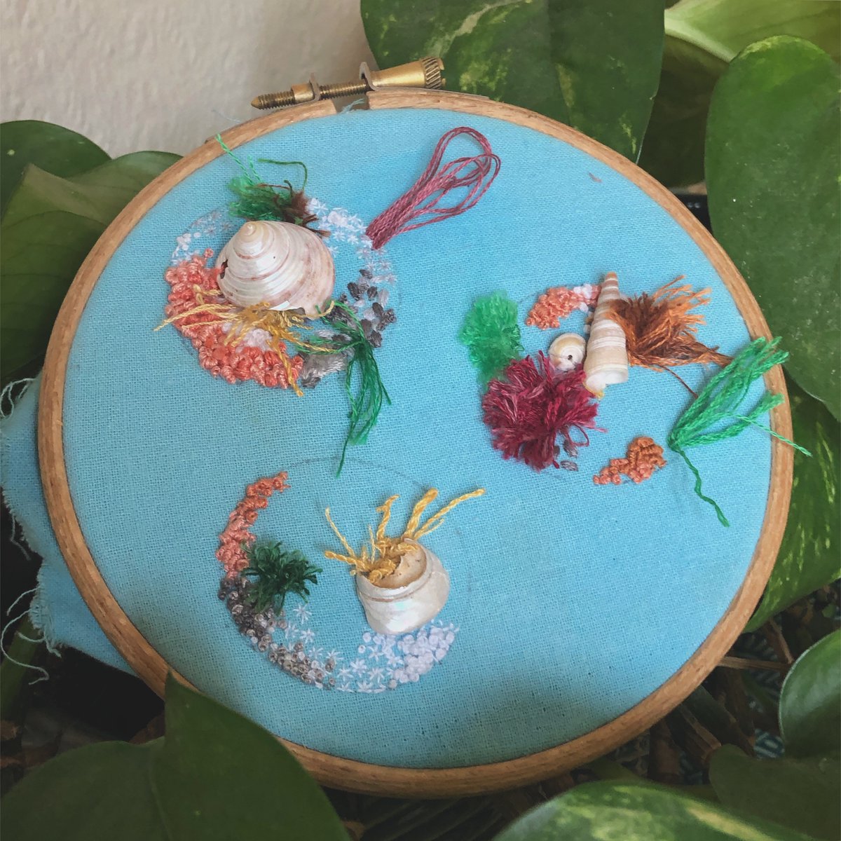 RobinIlexStudio's tweet photo. I’ve been grieving and haven’t really felt like creating anything, but I did some stitching last night and it made me feel better. Here’s my current WIP, inspired by rockpools https://t.co/A0Trv9oqgI