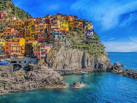 Crypto_Toro21's tweet photo. Hola a todos 🫡

$BTC : 29492$ 📈  
$ETH : 1877$  📈
$DOT : 5.28$   📈

Las Cinque Terre en Italia 🇮🇹 https://t.co/7QLMtoutMv