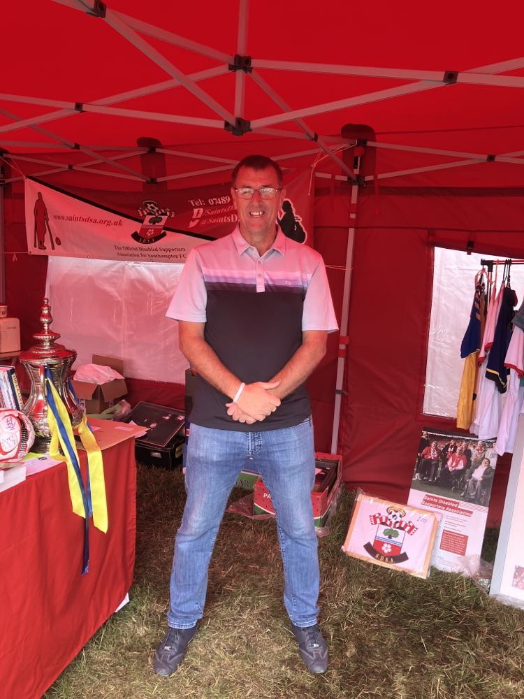 SaintsDSA_2010's tweet photo. SDSA Supporter @mattletiss7 is on stand 37/38 Western Avenue NOW! Pop along and say hi #SaintsFC fans @SaintsWeb @saintsworldfc @TotalSaintsPod @dailyechosaints https://t.co/RzJmu4RGhL