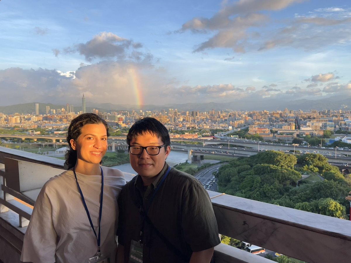 Helia Hashemi (@hashemihelia) on Twitter photo Bruce’s last students are attending their last SIGIR as students! :) #end_of_an_era #sigir2023 (with Yen-Chieh Lien)-Feels like yesterday when we started. <a href="/wbc11/">Bruce Croft</a> Bruce’s last students are attending their last SIGIR as students! :) #end_of_an_era #sigir2023 (with Yen-Chieh Lien)-Feels like yesterday when we started. <a href="/wbc11/">Bruce Croft</a>