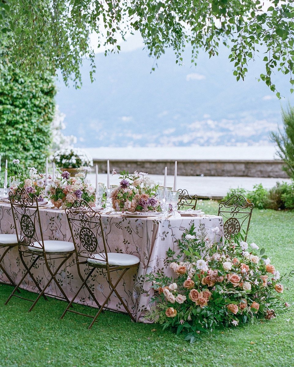 WrennwoodDesign's tweet photo. Nothing can beat the views of Lake Como. 

Our villa was right on the waters edge and was picturesque in every way. It was almost as if an English garden was transplanted here in the little town of Menaggio. 

The trees around the property were perfect for beating that summer hea https://t.co/c1Vn7R3P4L