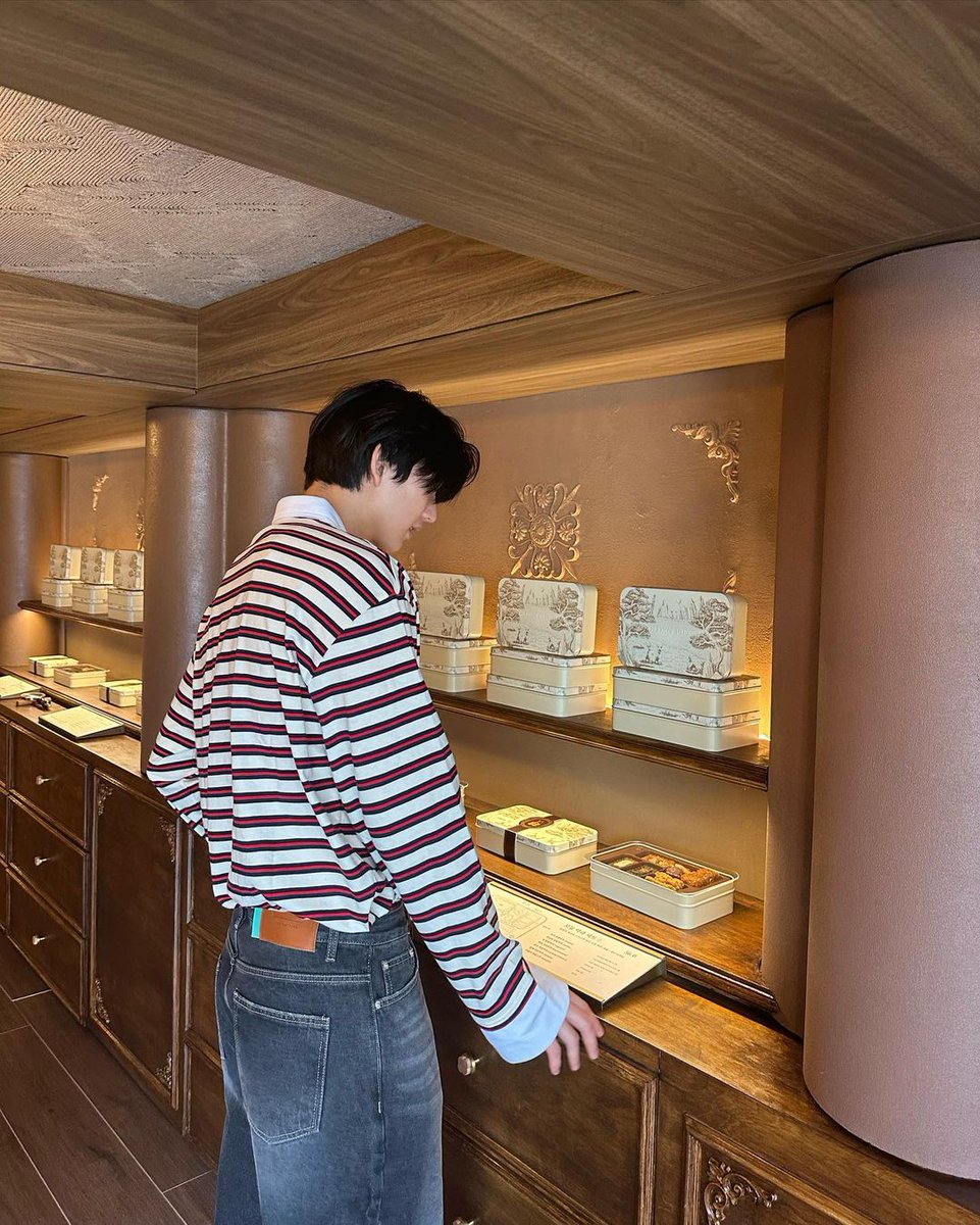 summerspoem's tweet photo. 230727  |  900_0ng instagram update

this is.. k-hermes.

#윤종빈 #YOONJONGBIN https://t.co/R4ORhkW42p