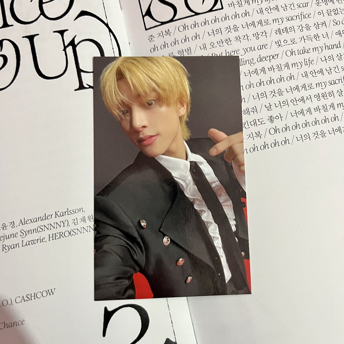 shuikeu's tweet photo. jake choker pc giveaway dahil sa pasurprise ni hee at sa ramyeonz kagabi 🥲 wala rin naman nabili osige HAHAHA

- mbf, rt &amp; like this twt
- willing to shoulder sf

ends tba basta pag sinipag aq https://t.co/wx8MyMzCqT