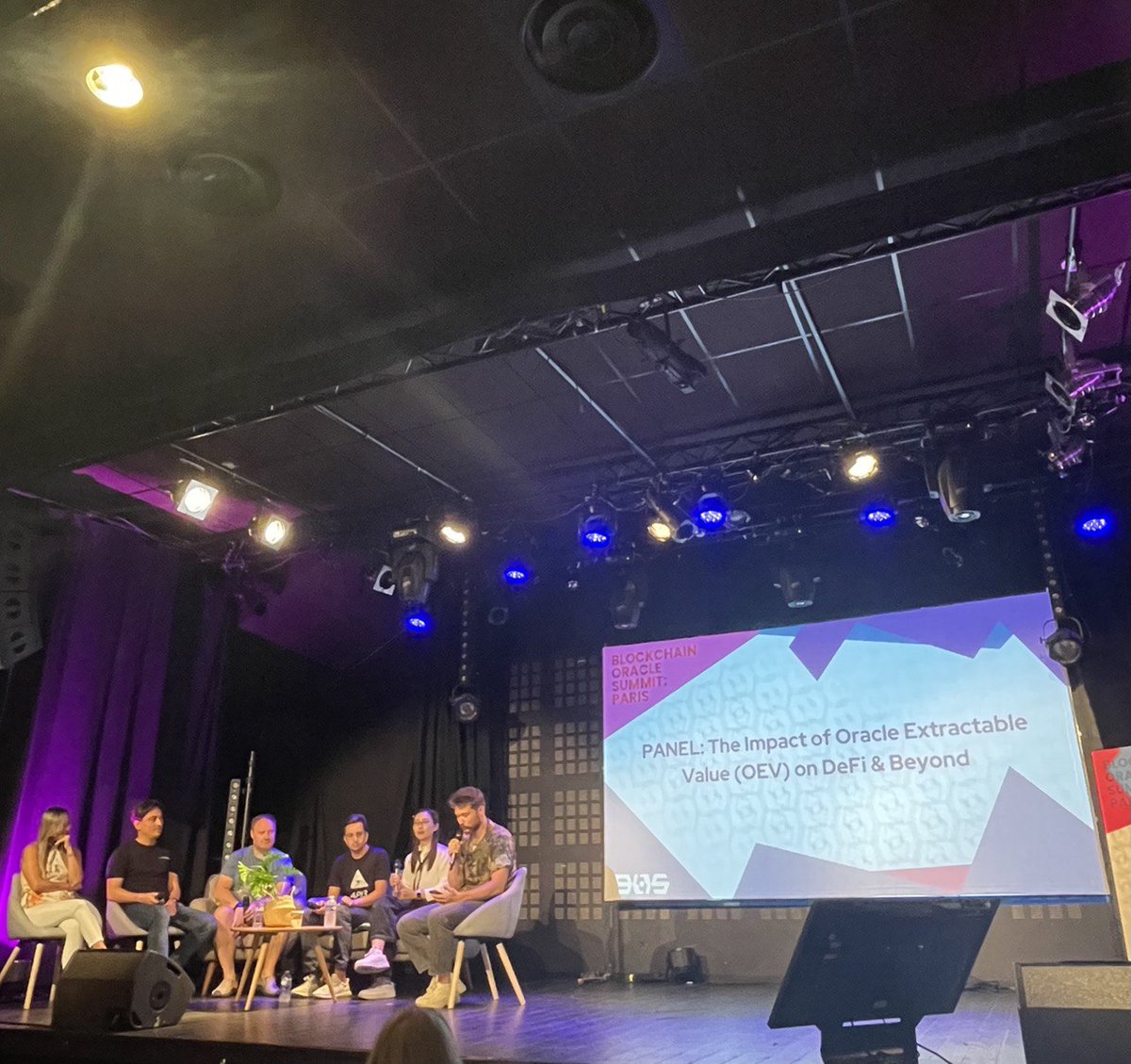 🇫🇷🫔ETHCC Paris - Wrap-up pt.2 

Part 2 of our trip to Paris took us to the <a href="/OracleSummit/">Blockchain Oracle Summit 🦫</a> 🔮last Friday.  

The only event to focus solely on oracles where industry leaders gather to share ideas, visions, and insights about the future.

🧵