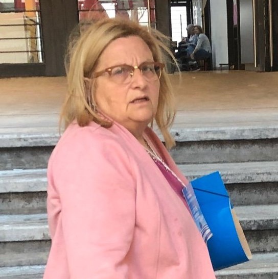 Javier García tenía razón. Hay un complot internacional para desprestigiar a Uruguay.

Lo lidera Graciela Bianchi.
