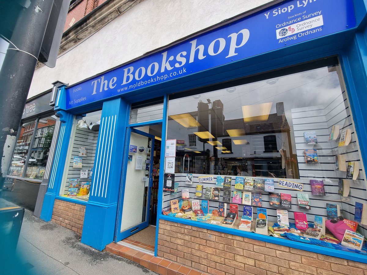 Gorgeous visit to @BookMold in the pretty town of Mold to sign copies of #AllOfUsAreBroken. This bookshop has been going for 42 years - how amazing is that?! I had the warmest of welcomes from Caroline and Heather, and hope to visit again soon for an event.