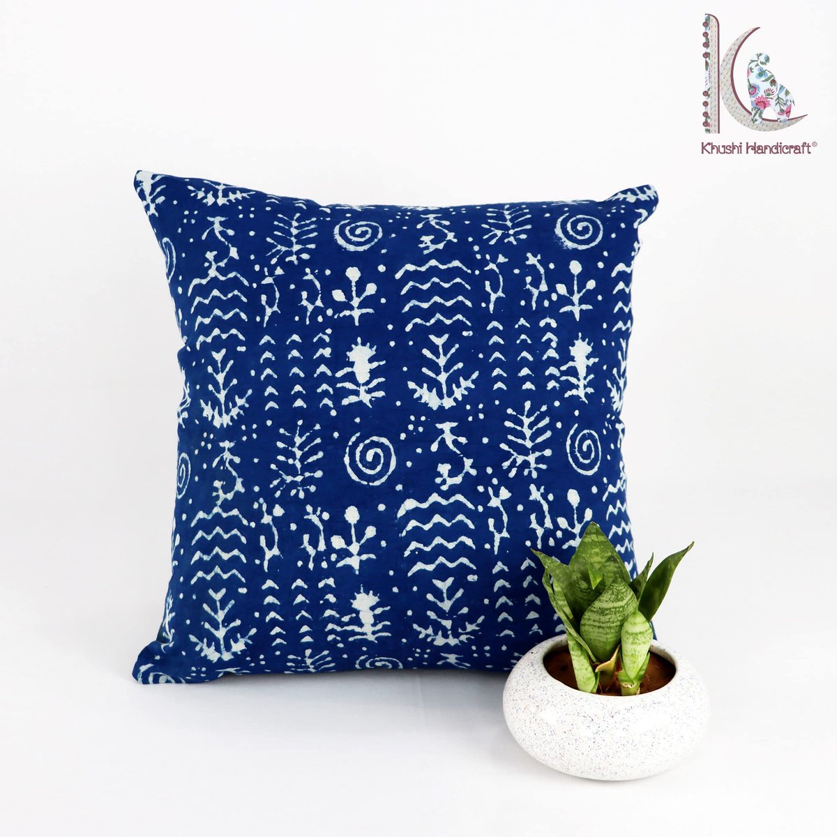 Cushion Cover
#cushioncover #pillow #pillowcase 
#khushihandicraft #blockprinte #handcrafted #handblockprinted #blockprint #cottonkurti #handmade  Mobile No. +917014909043
