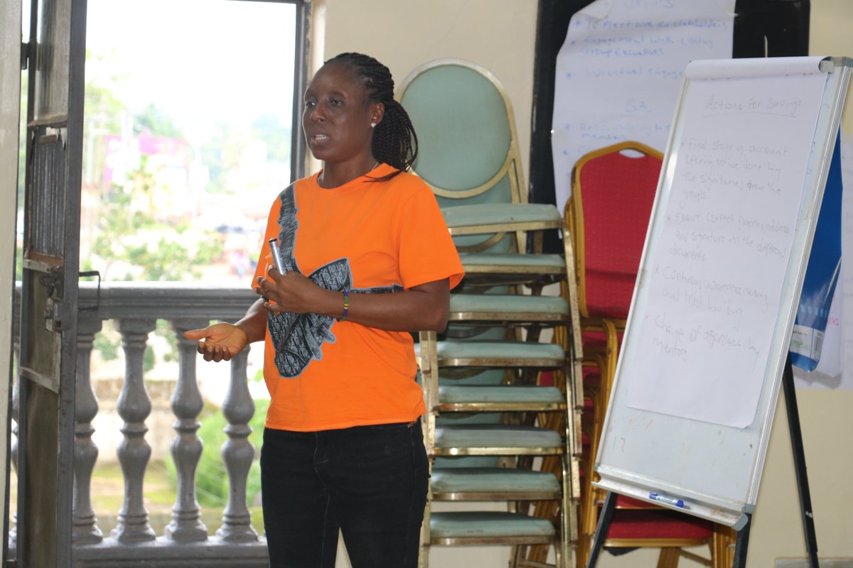 RestDevSalone's tweet image. With funds from Jersey Overseas Aid,  37 female mentors who previously volunteered with the project are currently undergoing five days of refresher training in Bo.
The training is designed to enhance their skills in advocacy, group mobilization, literacy, &amp;amp; numeracy.