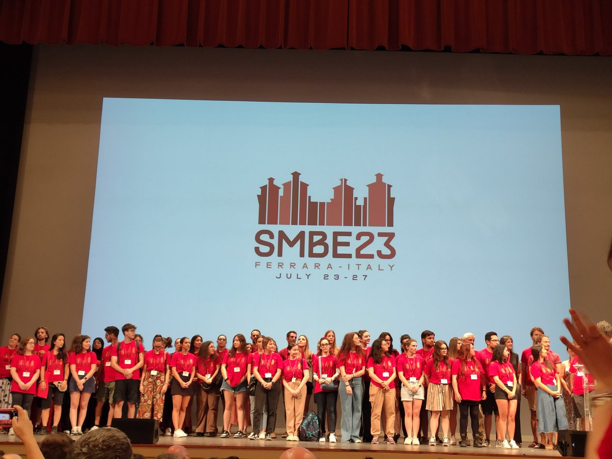 All these people on red t-shirt made this conference amazing. Thanks! #SMBE2023