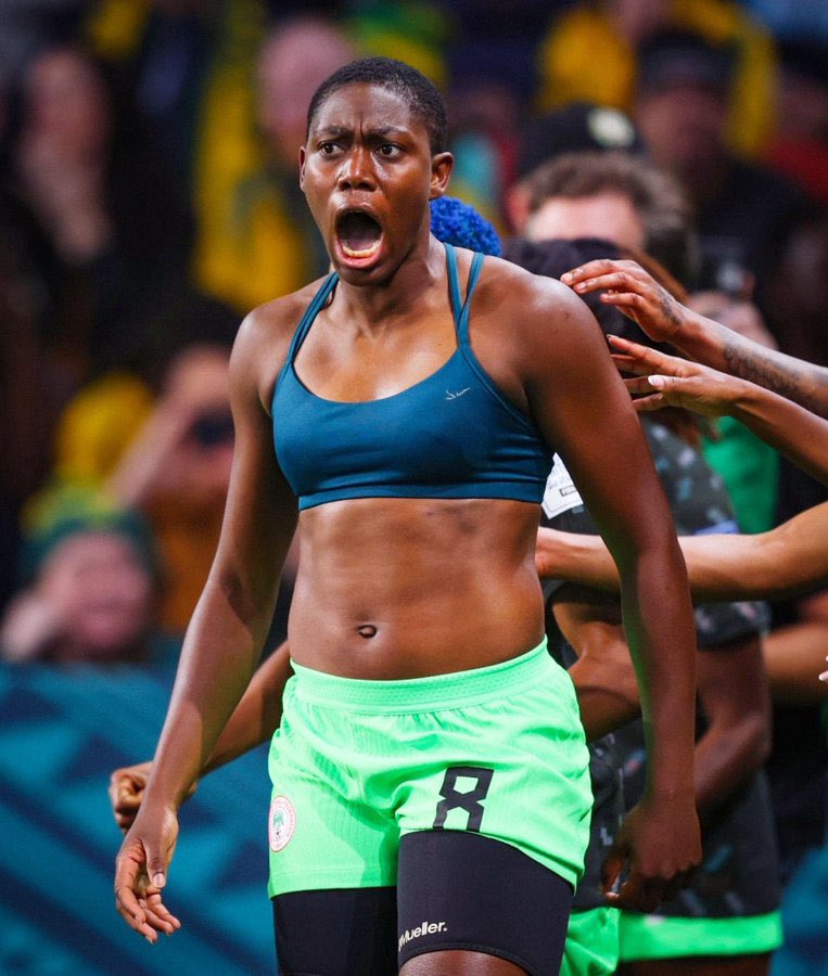 VictorIsrael_'s tweet photo. Since when Tinubu stole our mandate, this is the first time in months since Nigerians were ever genuinely happy 

Asisat Oshoala is who she thinks she is

Show some love ❤️ https://t.co/K3P6cHTUeq