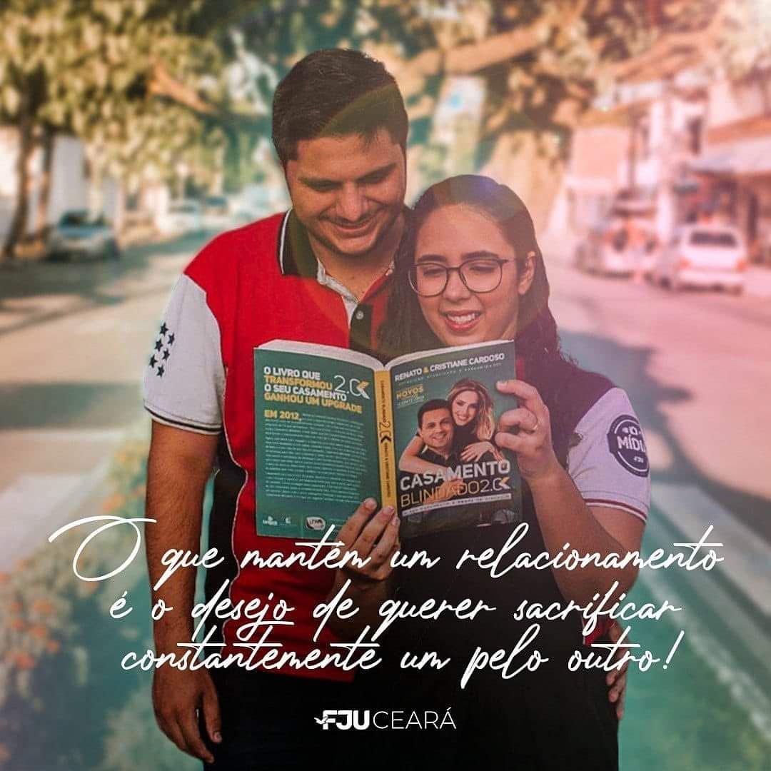 FJUCeara's tweet image. O amor é muito além de um sentimento, mas para se entender isso devemos prática-lo de maneira inteligente.🧠

Esteja conosco, hoje, na Terapia do Amor e aprenda sobre o amor inteligente! 

#FJUCe #TdoA #FJUOficial