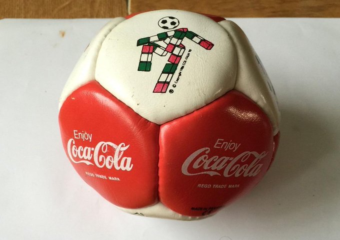 90s Football tweet media