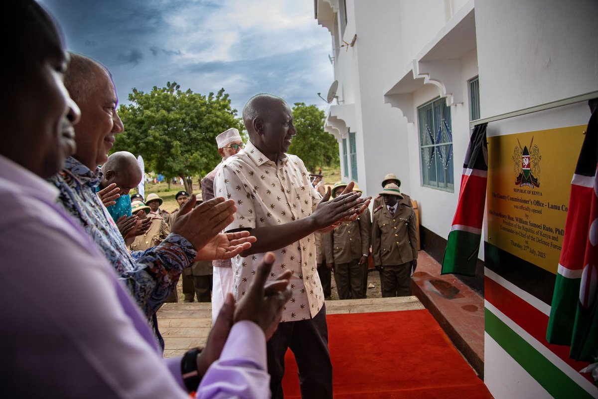 WilliamsRuto's tweet photo. Government services are the right of every Kenyan. We are committed to ensuring access including online for all across every part of the country. https://t.co/VEfC0IFU0P