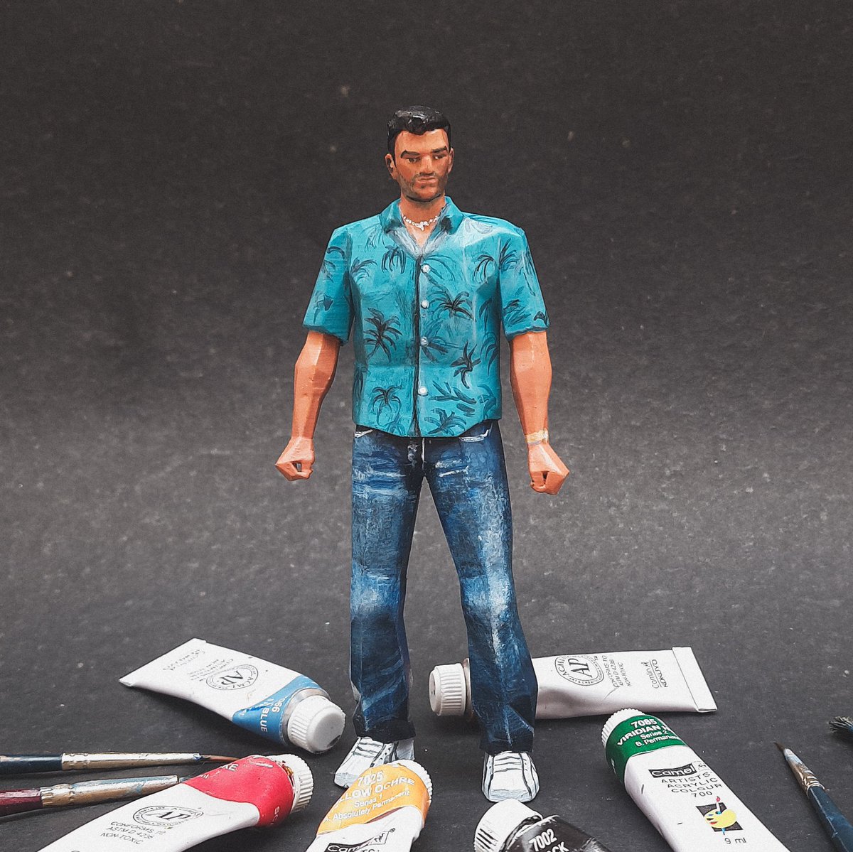 artcreator_Smit's tweet photo. Completed painting on 3D Printed Tommy Vercetti
(Gaming character from GTA vice city)
Watch full Process Video : https://t.co/f91A8XHyWv

3d Printers I use :
▪️Creality Ender 3 S1 
▪️Creality Ender 3 S1 Plus

#GTA
#vicecity
#tommyvercetti
#3Dprinting 
#figure https://t.co/HuFWT2H8R1