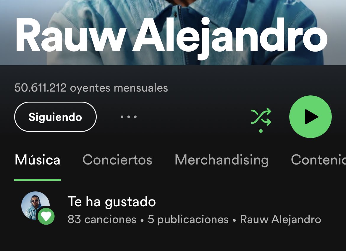 Chicos yo no puedo bloquearle ni dejarle de seguir si musica es maquina para mi, podria decir que es uno de mis artistas favoritos😭