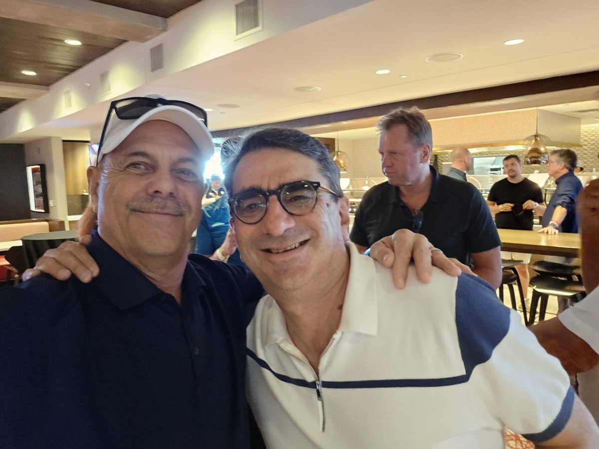 Wardy. A ⁦<a href="/OfficialBHAFC/">Brighton & Hove Albion</a>⁩ legend, whose genius ignited a passion for the club that endured through those difficult years.  A man who travels hundreds of miles to support the team on their ⁦<a href="/bhafcstateside/">Stateside Seagulls</a>⁩ tour and thousands to support the club’s charities. #BHAFC ❤️