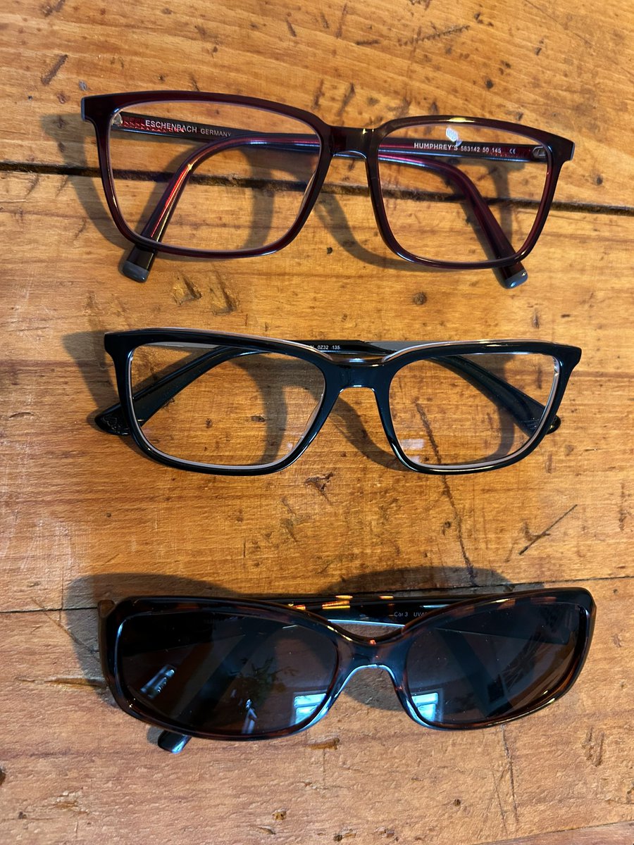 Miss_Middleman's tweet photo. Zeige mir die Anzahl deiner aktuell genutzten Brillen und ich sage dir, dass du älter geworden bist. Lesebrille Gamechanger einfach. https://t.co/EYl3jgrIpH