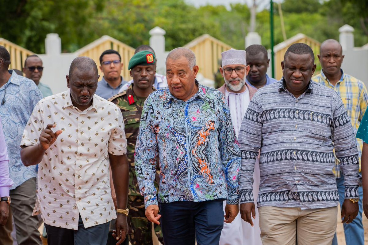 Waziri_Mvurya's tweet photo. @WilliamsRuto launched 552M to support fishing activities in the Coastal region in Lamu today. I commend the State Department of Blue Economy for this life-changing program. @PS_Blueeconomy https://t.co/cmAZtN6dO8