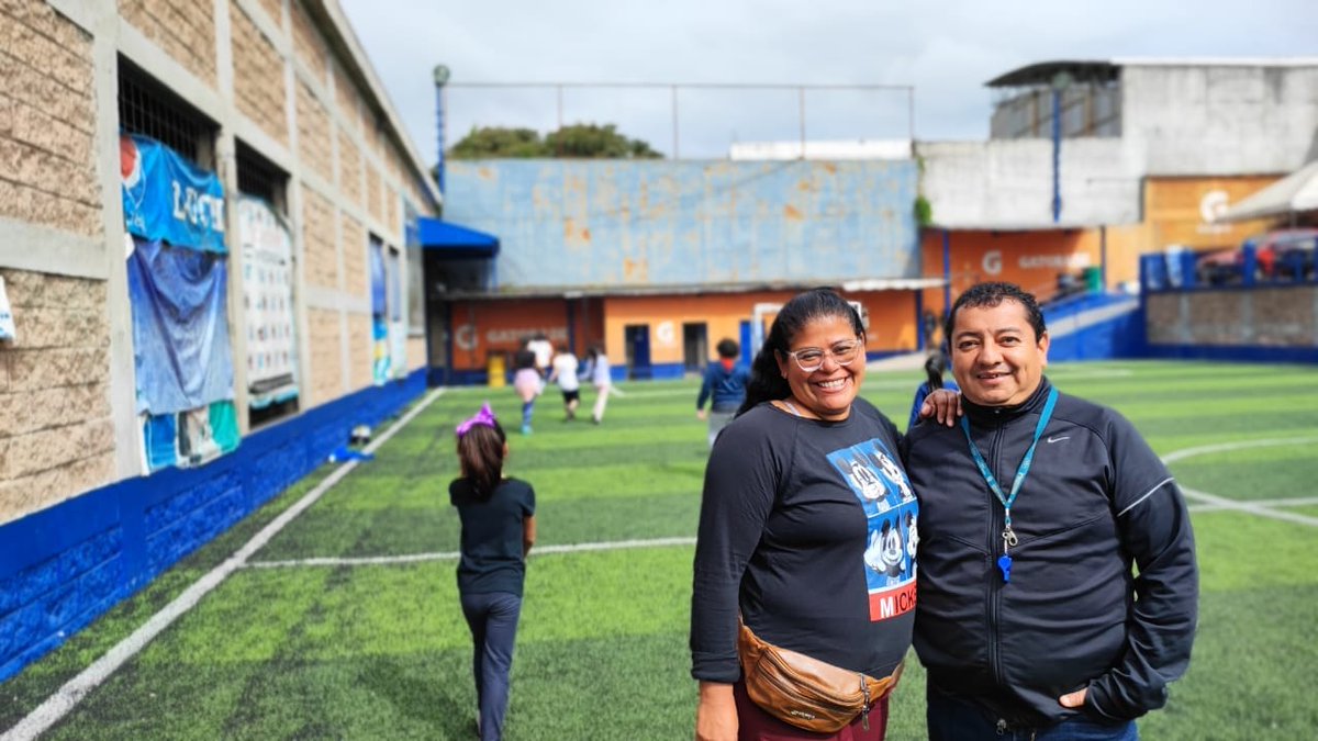 PlantingSeedsIn's tweet photo. Meet Giovanni Álvarez,the driving force behind Futbol KY! ⚽️ Giovanni coaches 179 kids in Zone 3 in Guatemala City, offering intensive soccer training from Mon to Fri, along with school support &amp; tutoring sessions! 👩‍🎓👩‍🏫 #MeetTheTeam #StreetSoccer #MeetTheTeam #Soccer #Football https://t.co/FMDIHfDujd