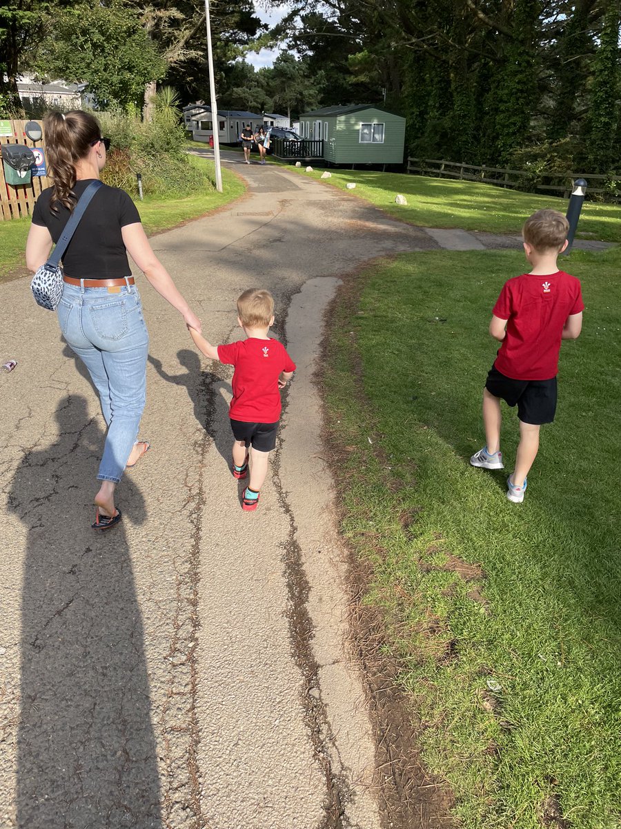CaliPrice3's tweet photo. Turned teaching off and spending some time with my boys. https://t.co/GJyscskDdZ