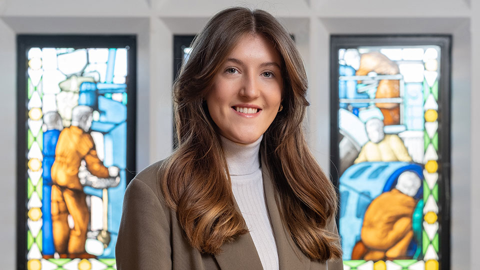 "Always go with the choice that scares you the most, because that is the one that is going to help you grow." 💡

Graduate Management Trainee and <a href="/LboroMaia/">Maia</a> Co-Chair, Abbie Coburn, talks about her work on our blog. 💻

Read ➡️ lboro.uk/3q55Vd9